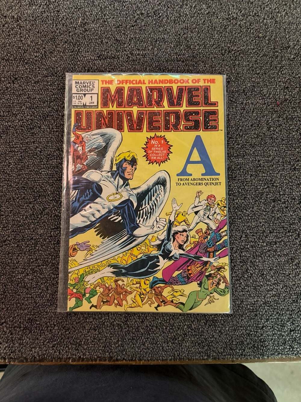 Marvel Comics The Official Handbook of the Marvel Universe #1 January 1983